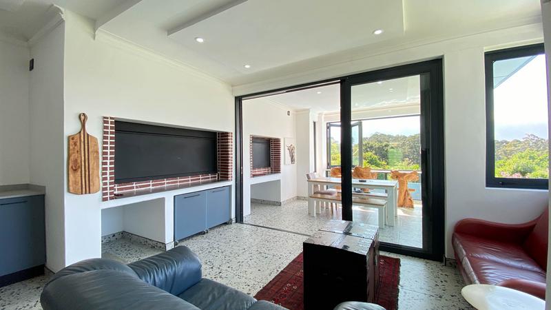 4 Bedroom Property for Sale in Helderrand Western Cape